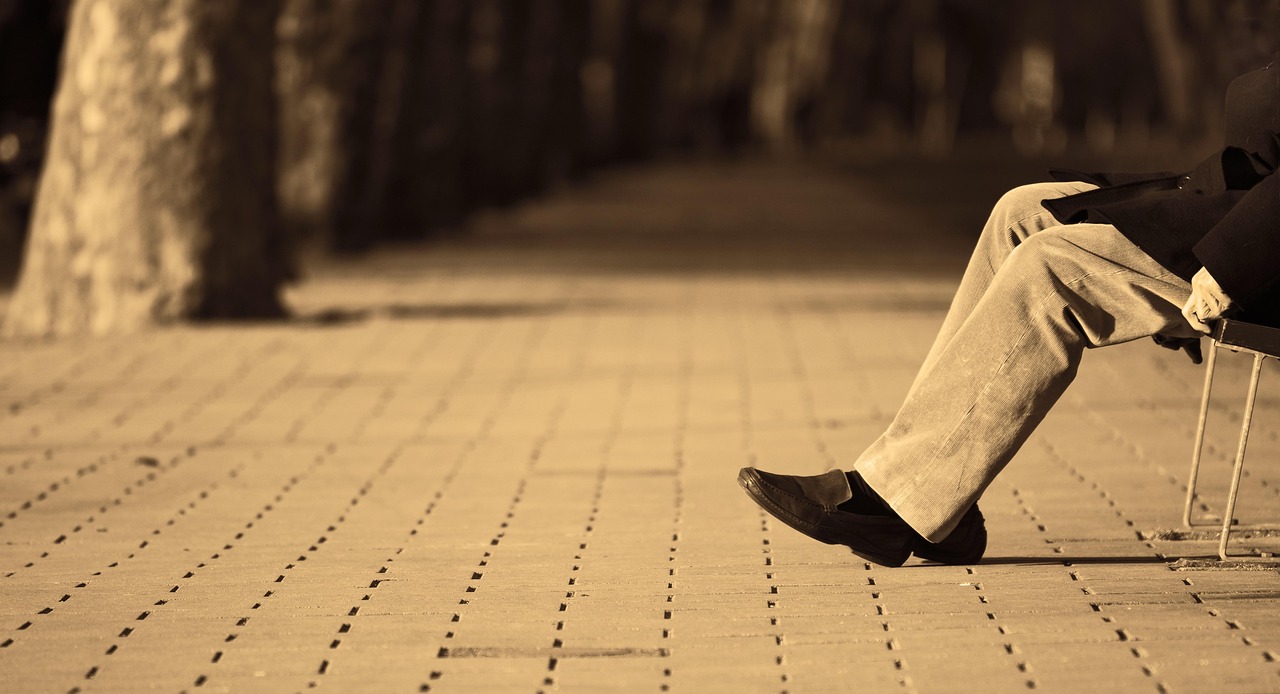 Jałowa martwica głowy kości udowej fizjoterapia Palec trzaskający fizjoterapia